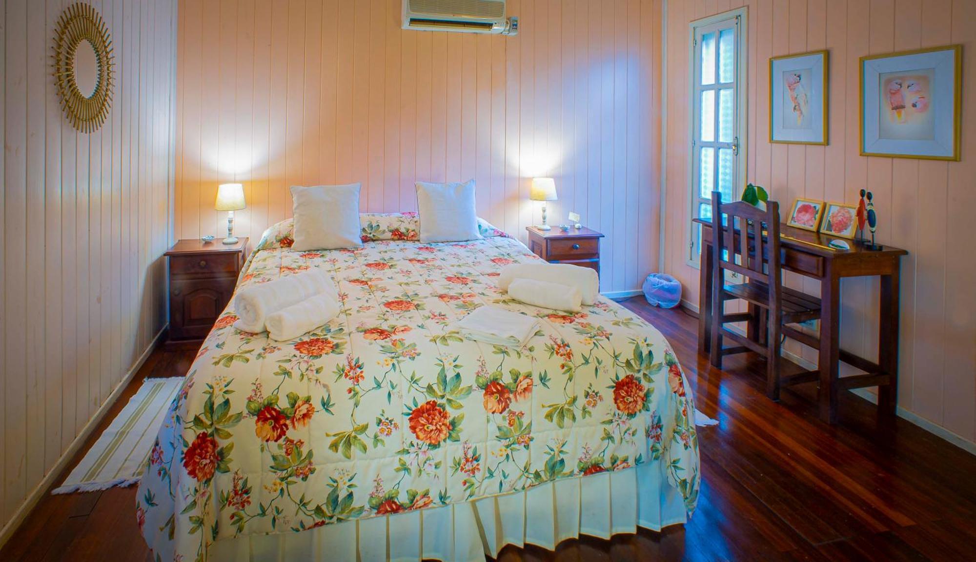 Secret Garden Iguazu Bed and Breakfast Puerto Iguazú Exteriör bild