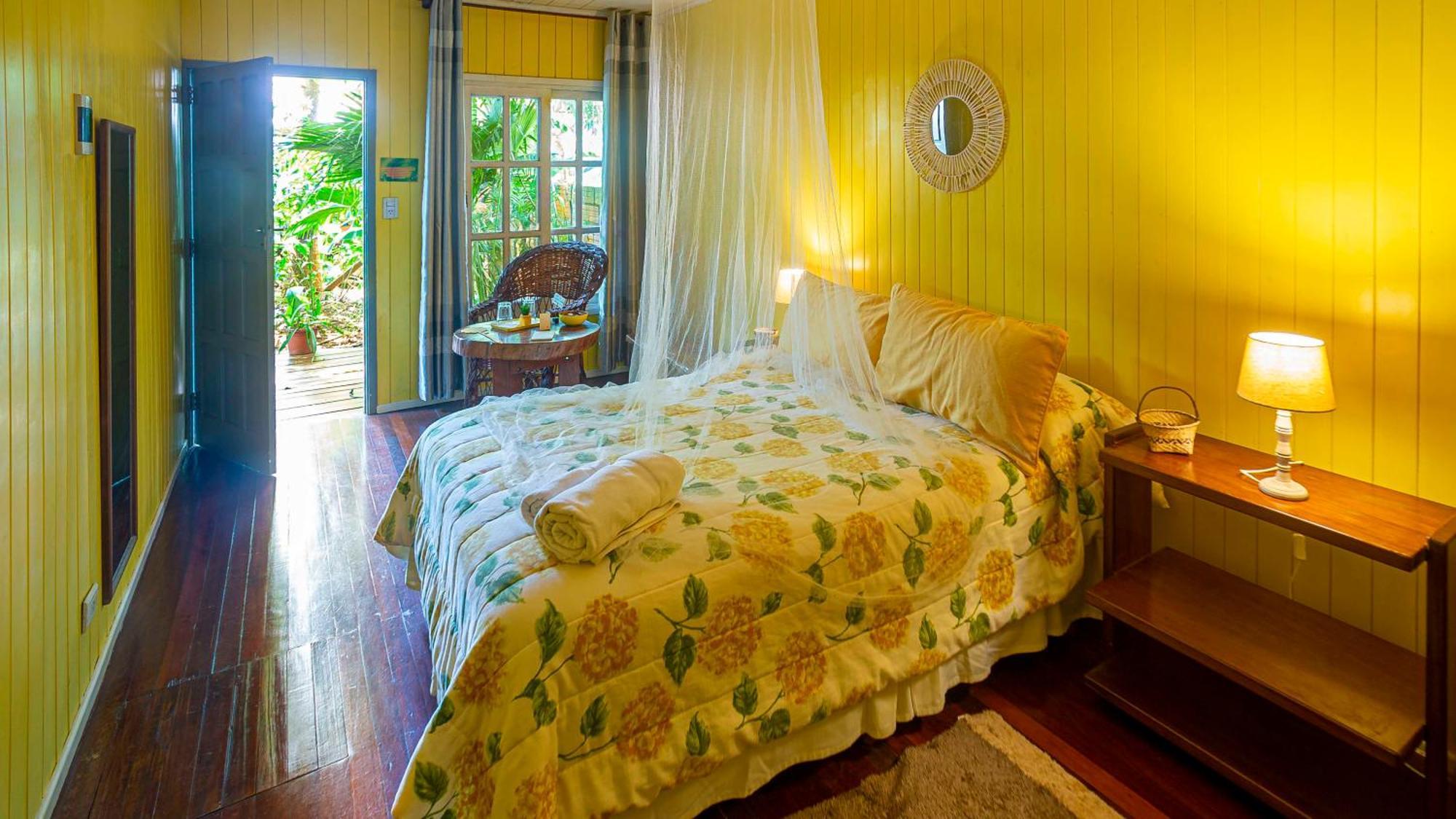Secret Garden Iguazu Bed and Breakfast Puerto Iguazú Exteriör bild